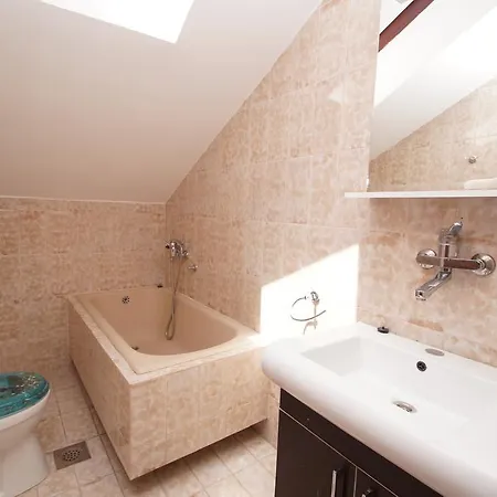 Daire Korcula's Secret *